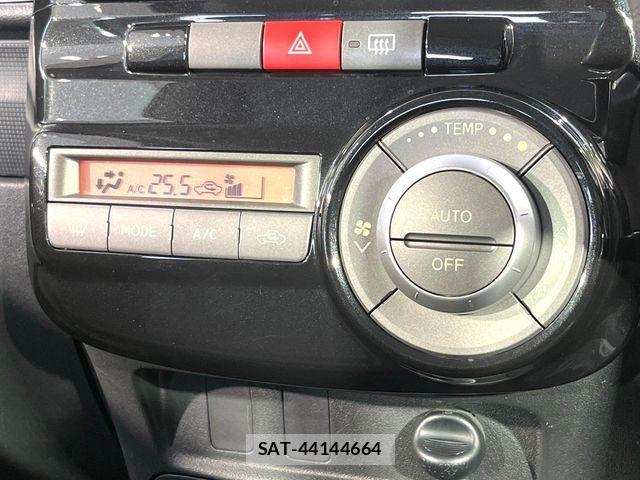 Daihatsu TANTO CUSTOM 2013-09 7458379-5