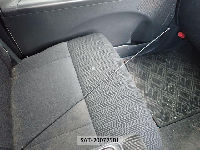 Daihatsu TANTO CUSTOM 2011-06 7458328-9
