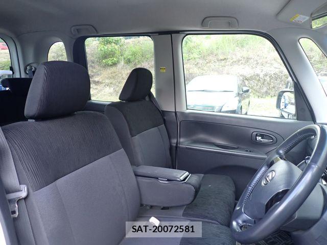 Daihatsu TANTO CUSTOM 2011-06 7458328-17