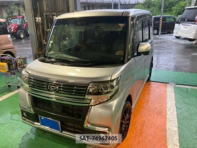 Daihatsu TANTO CUSTOM 2017-03 7503221-0