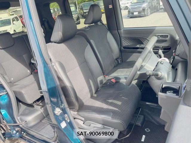 Daihatsu TANTO CUSTOM 2021-08 7510239-8