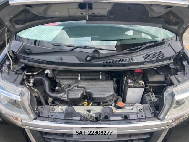 Daihatsu TANTO CUSTOM 2017-02 7503218-23