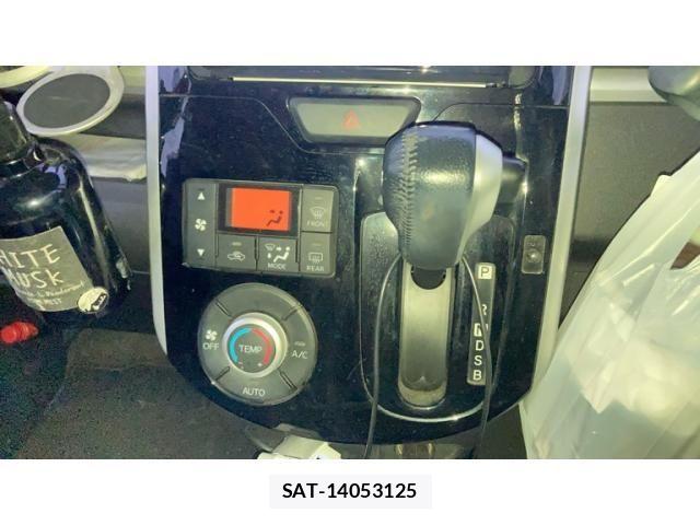 Daihatsu TANTO CUSTOM 2013-11 7510247-21