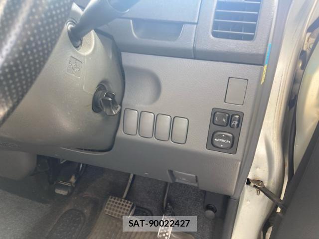 Daihatsu TANTO CUSTOM 2007-06 7562982-18