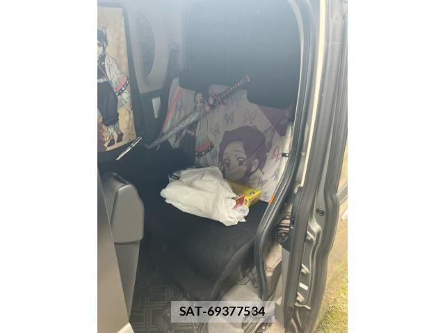 Daihatsu TANTO CUSTOM 2010-02 7562980-17