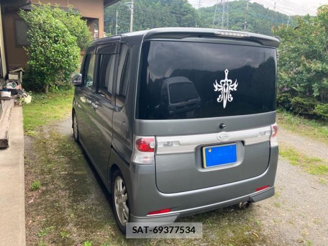Daihatsu TANTO CUSTOM 2010-02 7562980-6