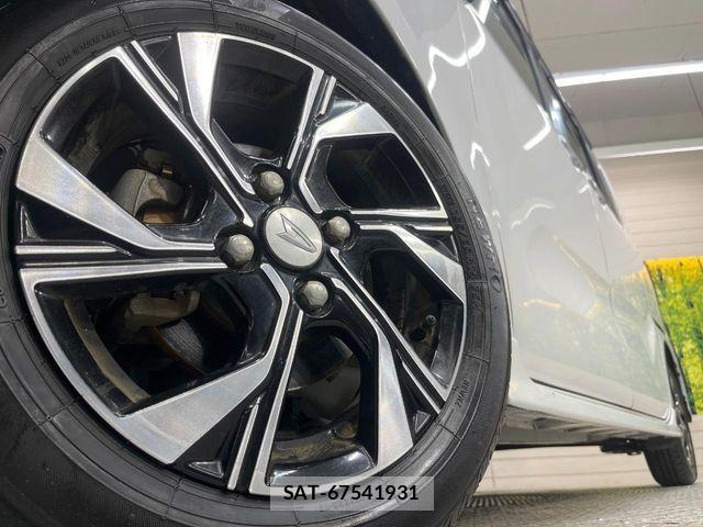 Daihatsu TANTO CUSTOM 2019-09 7620742-12