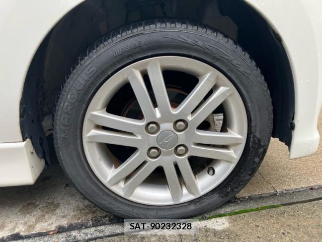 Daihatsu TANTO CUSTOM 2011-07 7620774-9