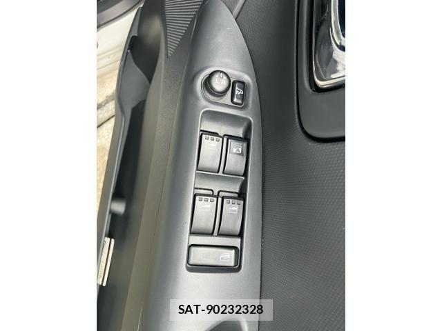Daihatsu TANTO CUSTOM 2011-07 7620774-15