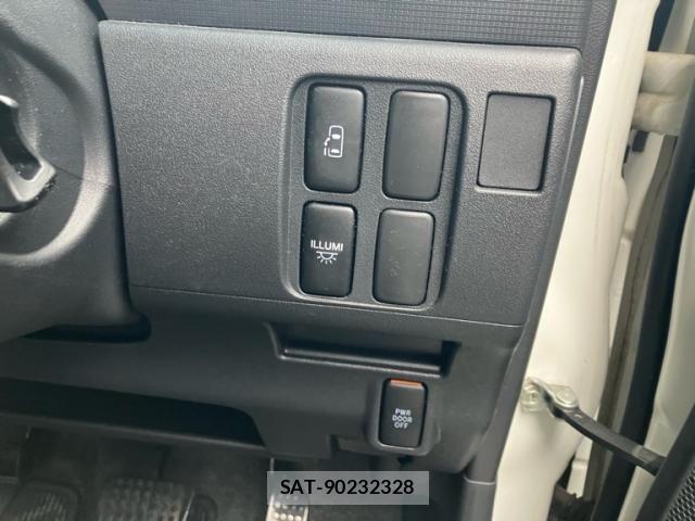 Daihatsu TANTO CUSTOM 2011-07 7620774-16