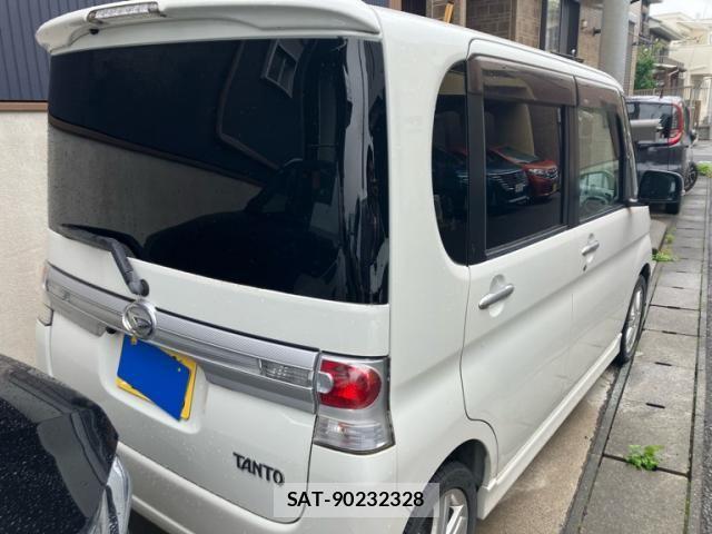 Daihatsu TANTO CUSTOM 2011-07 7620774-5