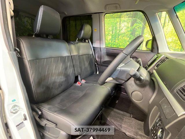 Daihatsu TANTO CUSTOM 2017-05 7729703-8
