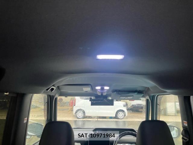 Daihatsu TANTO CUSTOM 2022-10 7729676-12