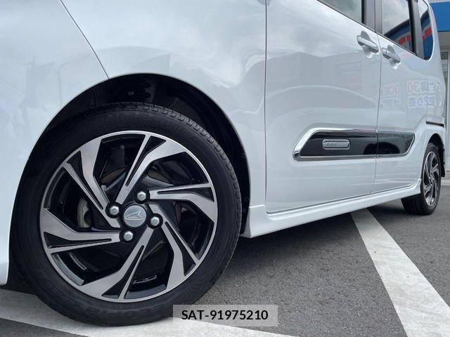 Daihatsu TANTO CUSTOM 2021-07 7789812-12
