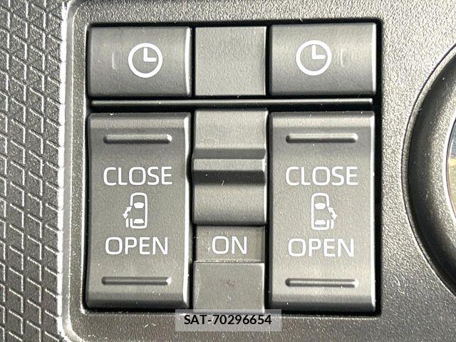 Daihatsu TANTO CUSTOM 2022-10 7789819-4