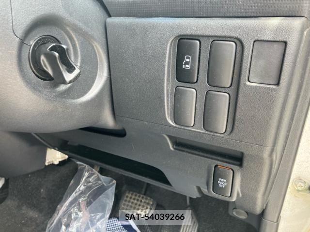 Daihatsu TANTO CUSTOM 2011-12 7789759-12