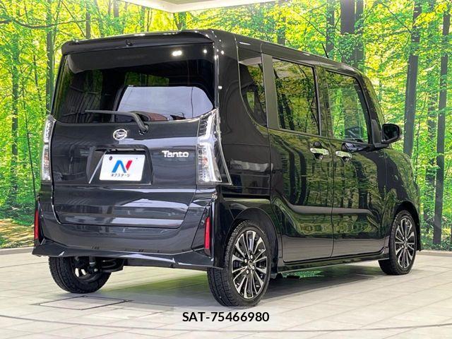 Daihatsu TANTO CUSTOM 2023-01 7879928-16