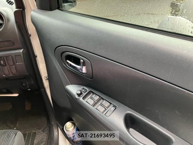 Daihatsu TANTO CUSTOM 2011-10 7879990-9