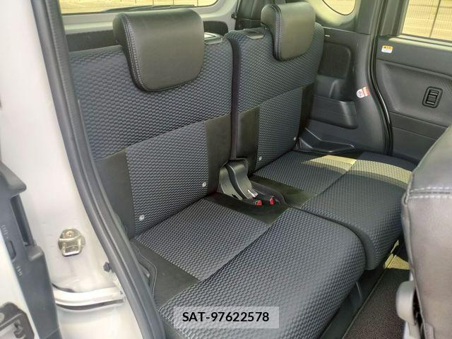 Daihatsu TANTO CUSTOM 2023-10 7879948-7