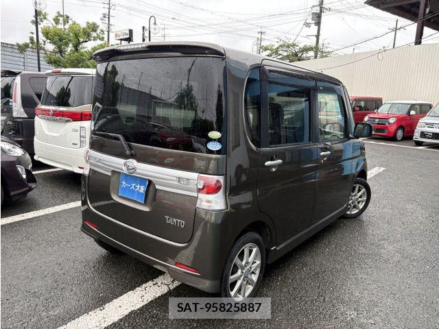 Daihatsu TANTO CUSTOM 2011-06 7879984-3