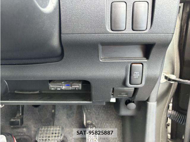 Daihatsu TANTO CUSTOM 2011-06 7879984-7