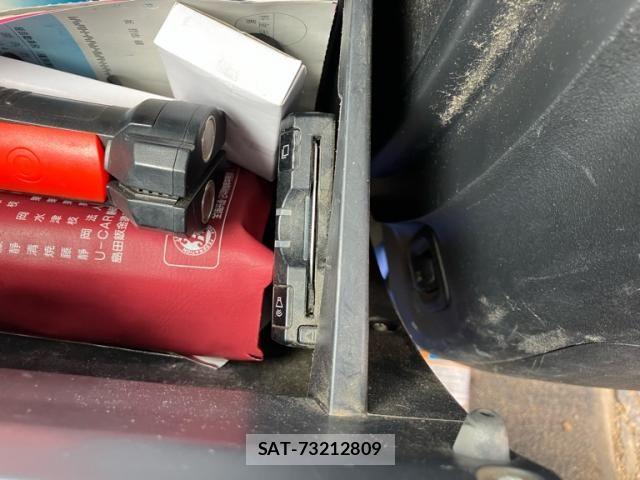 Daihatsu TANTO CUSTOM 2011-07 7903514-13