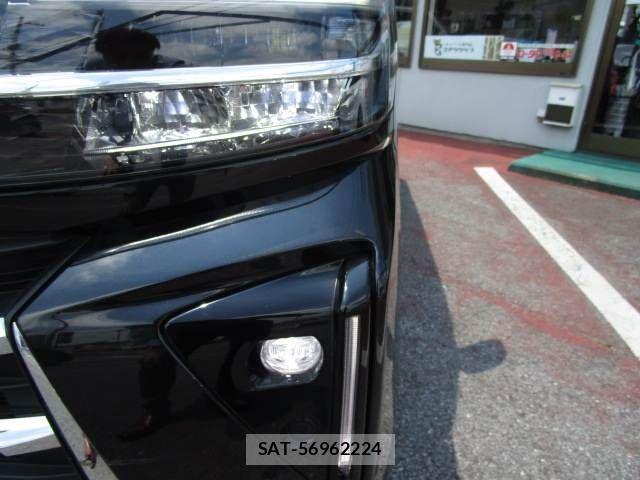 Daihatsu TANTO CUSTOM 2023-05 7964084-23