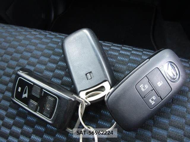 Daihatsu TANTO CUSTOM 2023-05 7964084-25