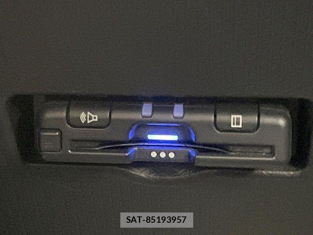 Daihatsu TANTO CUSTOM 2022-05 7981289-6