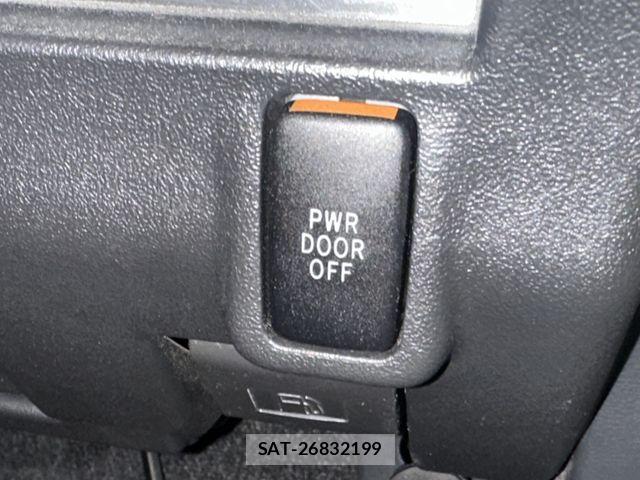 Daihatsu TANTO CUSTOM 2013-08 7981323-9