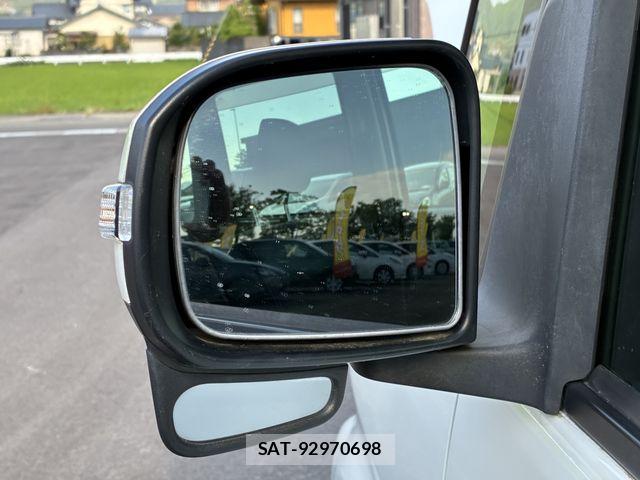Daihatsu TANTO CUSTOM 2015-12 7981303-26