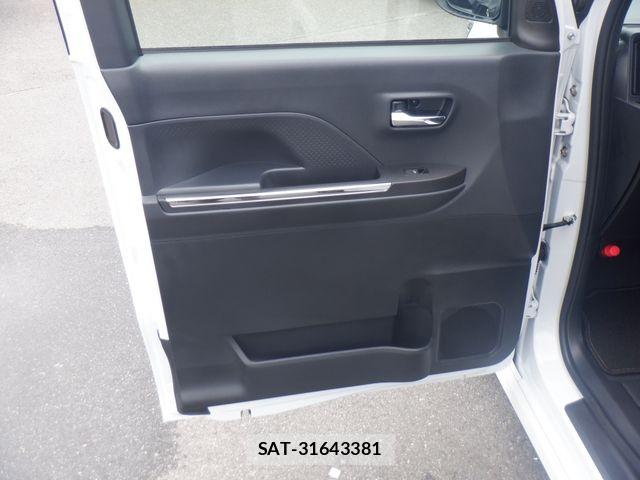 Daihatsu TANTO CUSTOM 2025-11 7981274-25