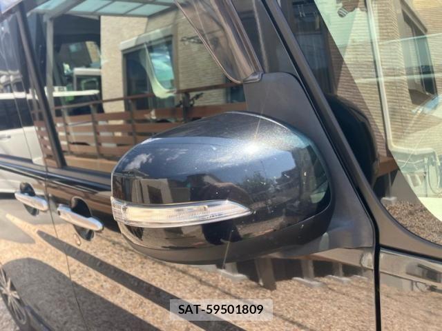 Daihatsu TANTO CUSTOM 2015-10 7981327-7