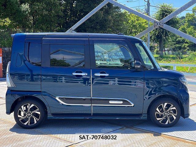 Daihatsu TANTO CUSTOM 2021-11 7981287-17