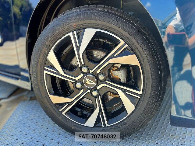 Daihatsu TANTO CUSTOM 2021-11 7981287-26