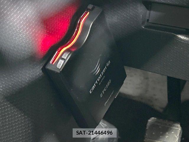 Daihatsu TANTO CUSTOM 2021-04 7981284-6