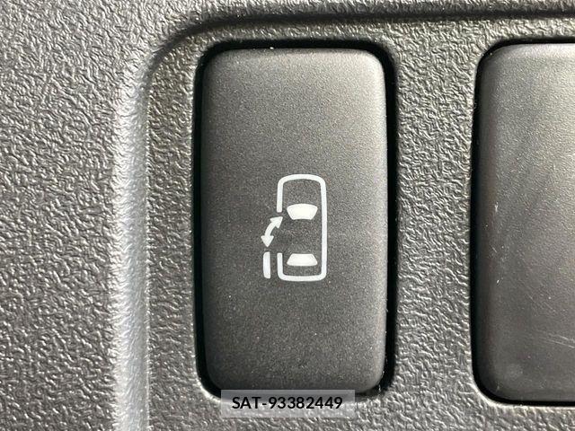 Daihatsu TANTO CUSTOM 2011-08 7981321-4