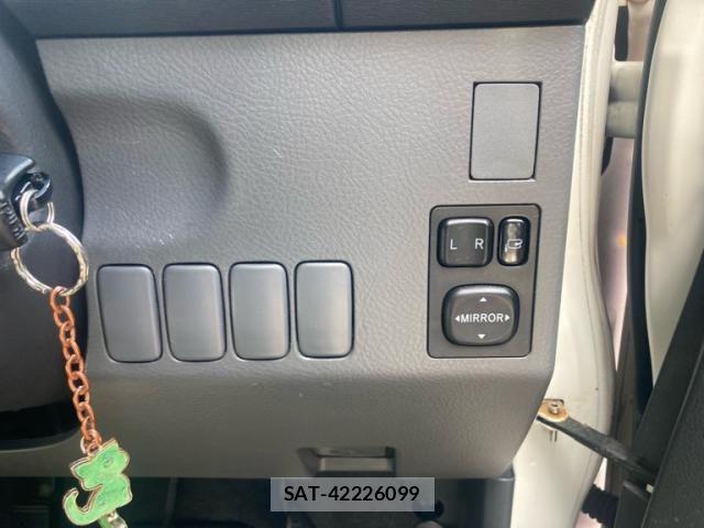 Daihatsu TANTO CUSTOM 2007-12 7981338-11