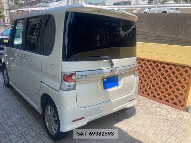 Daihatsu TANTO CUSTOM 2010-12 7981336-1