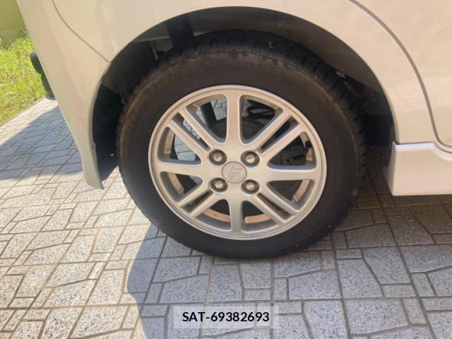 Daihatsu TANTO CUSTOM 2010-12 7981336-4