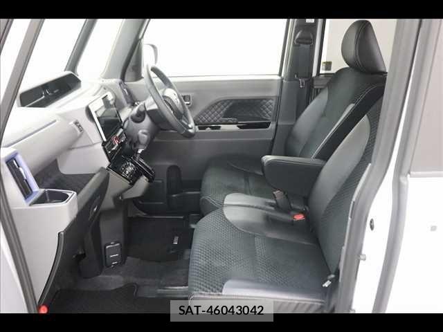 Daihatsu TANTO CUSTOM 2019-07 7981288-11