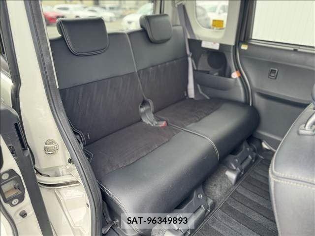 Daihatsu TANTO CUSTOM 2017-12 7981307-9