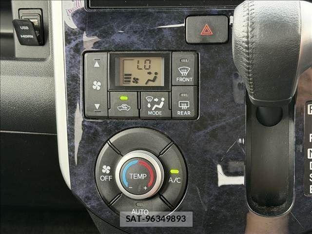 Daihatsu TANTO CUSTOM 2017-12 7981307-19