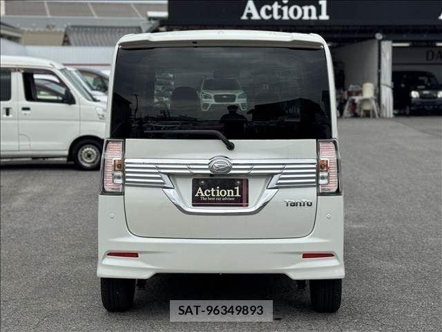Daihatsu TANTO CUSTOM 2017-12 7981307-4