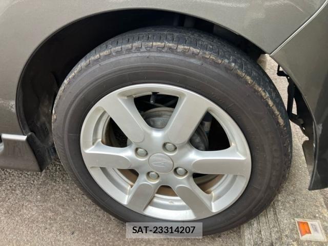 Daihatsu TANTO CUSTOM 2010-11 7981341-8