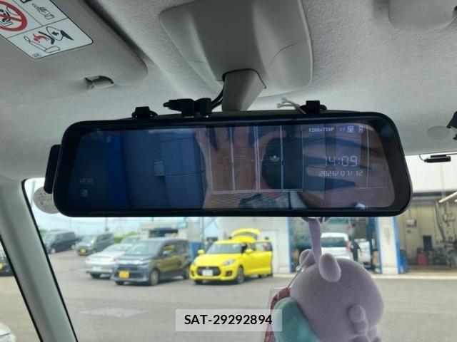 Daihatsu TANTO CUSTOM 2014-09 8038711-18