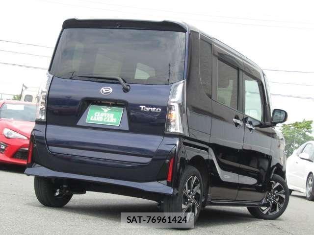 Daihatsu TANTO CUSTOM 2022-10 8038704-23