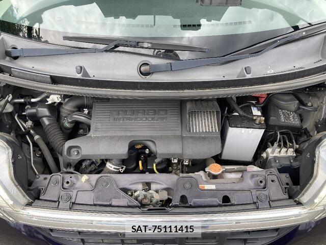 Daihatsu TANTO CUSTOM 2014-12 8038707-29