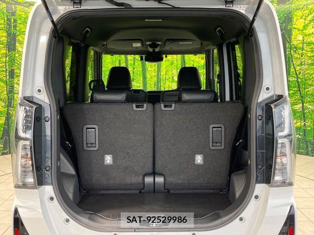 Daihatsu TANTO CUSTOM 2023-10 8038685-9