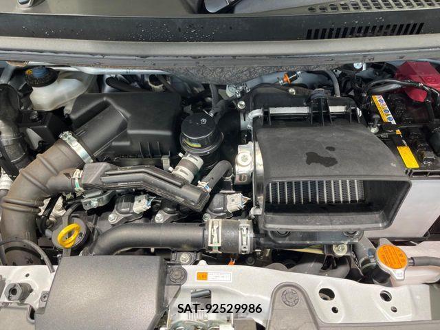 Daihatsu TANTO CUSTOM 2023-10 8038685-17